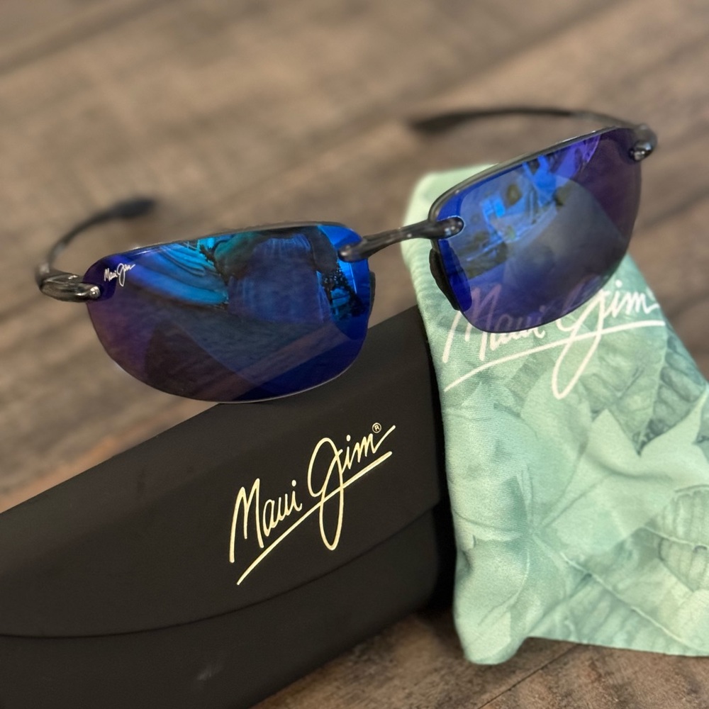 Maui Jim sunglasses, MJ Sport.